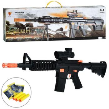 автомат 67см., стріляє водяними кулями, 3 м'які кулі-присоски, в кор. 62х18,5х5,5см.  G160B  (24)