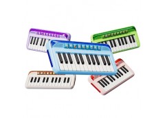 піаніно в кор. 35х19х6см.  808-25  (20/40)