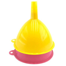 лійка пластмас. велика (Магія-пласт)  DS 0041  (100)