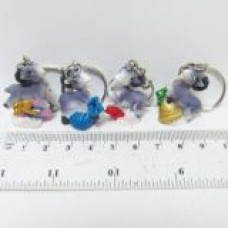 сувенір керамічний J.Otten LE22744A-D брелок "Баранець з подарунками" 1,5"  (24)